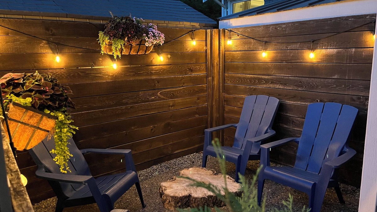 Brackendale House | Calling all outdoor enthusiasts! Your basecamp to Squamish adventure awaits.
