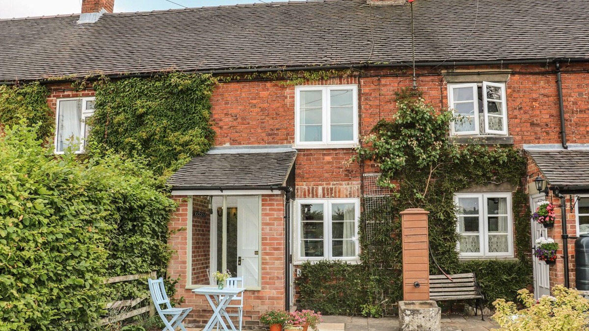 Ashbourne Cottage | CALLOW COTTAGES, character holiday cottage in Mappleton