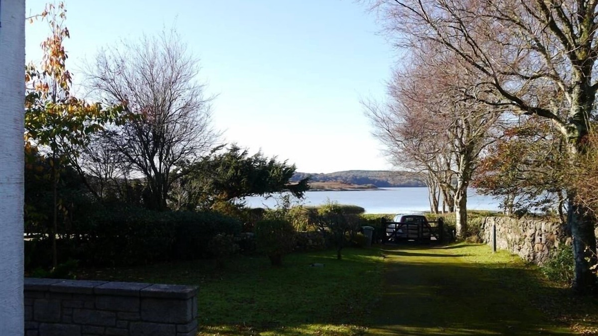 Rockcliffe Cottage | Calluna Cottage - a cottage that sleeps 7 guests in 3 bedrooms