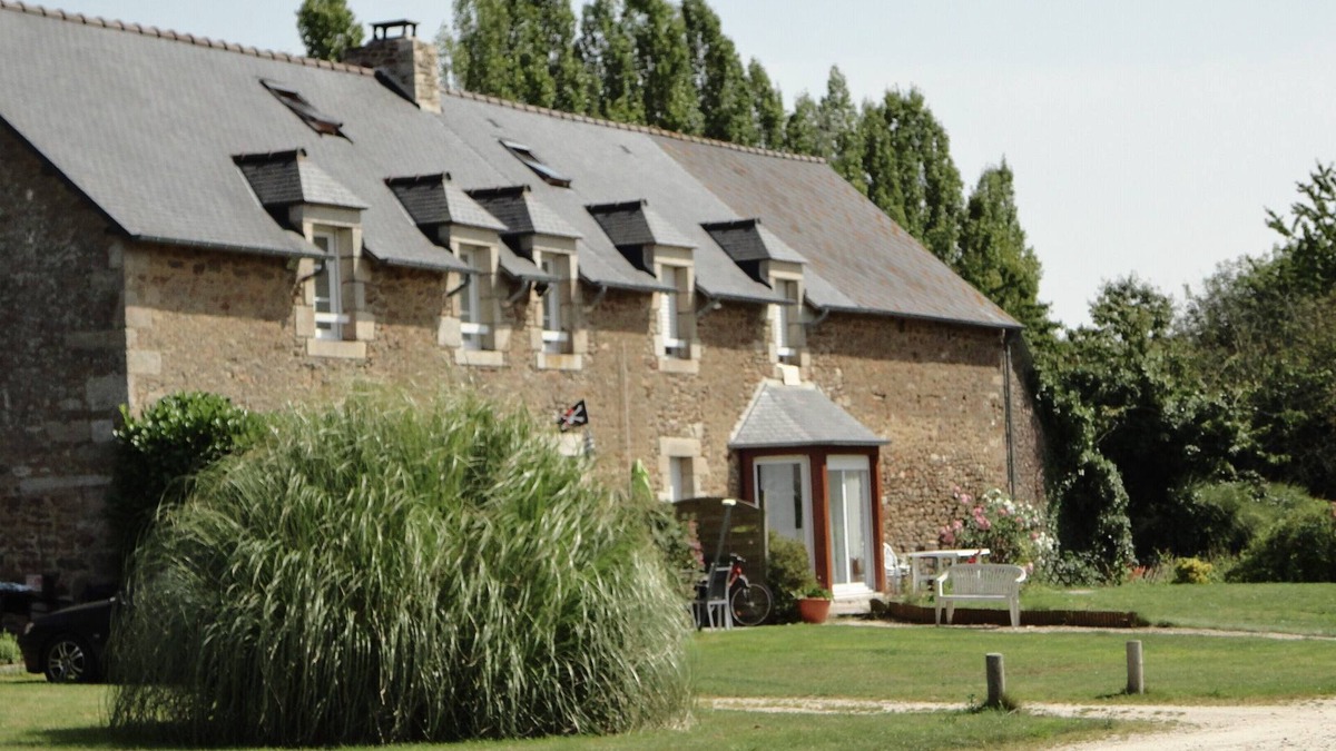 Beaussais-sur-Mer House | Calm and Charming Cottage in Ploubalay (Beaussais/mer)