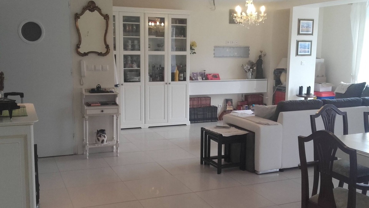 Morlaix Apartment | Calm and serene Breton