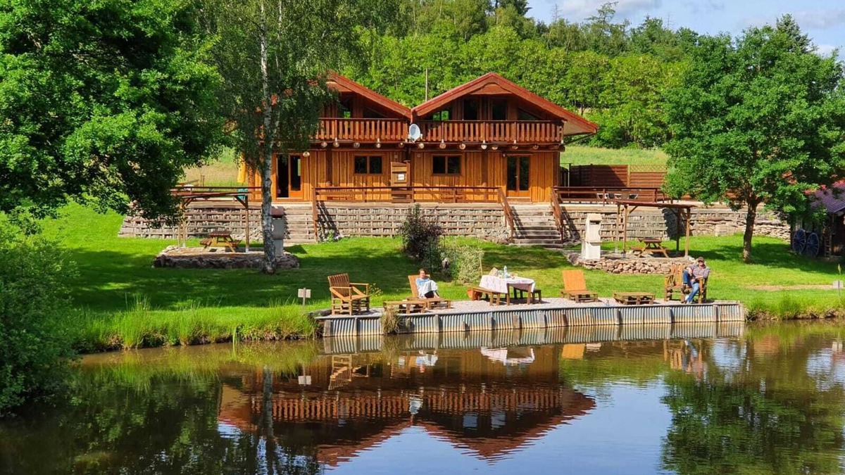 Mesnil Sous Les Cotes Ski Chalet | CALM CHALET IN THE VOSGES, 20 MIN FROM GERARDMER