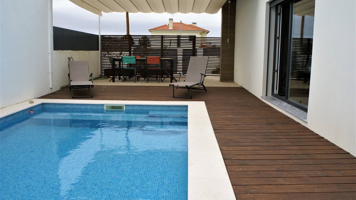 Sao Lourenco Villa | Calm, comfort, swimming pool, beaches, protected natural park, all nearby activities.