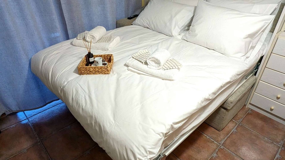 Kalamaria Apartment | Calm & Cosy Studio, Central Kalamaria