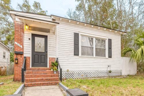 Savannah House | CALM - Cottage at the Last Mile