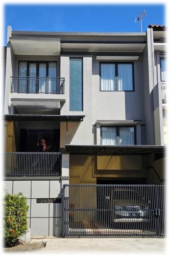 Bandung House | Calm, cozy and relaxing house