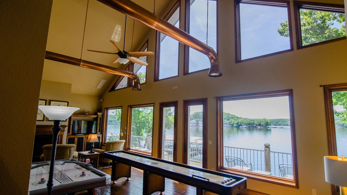 Roach House | CALM WATERS BEAUTIFUL VIEWS FOR LARGE GROUPS! RECENT CANCEL OPENS UP LABOR DAY