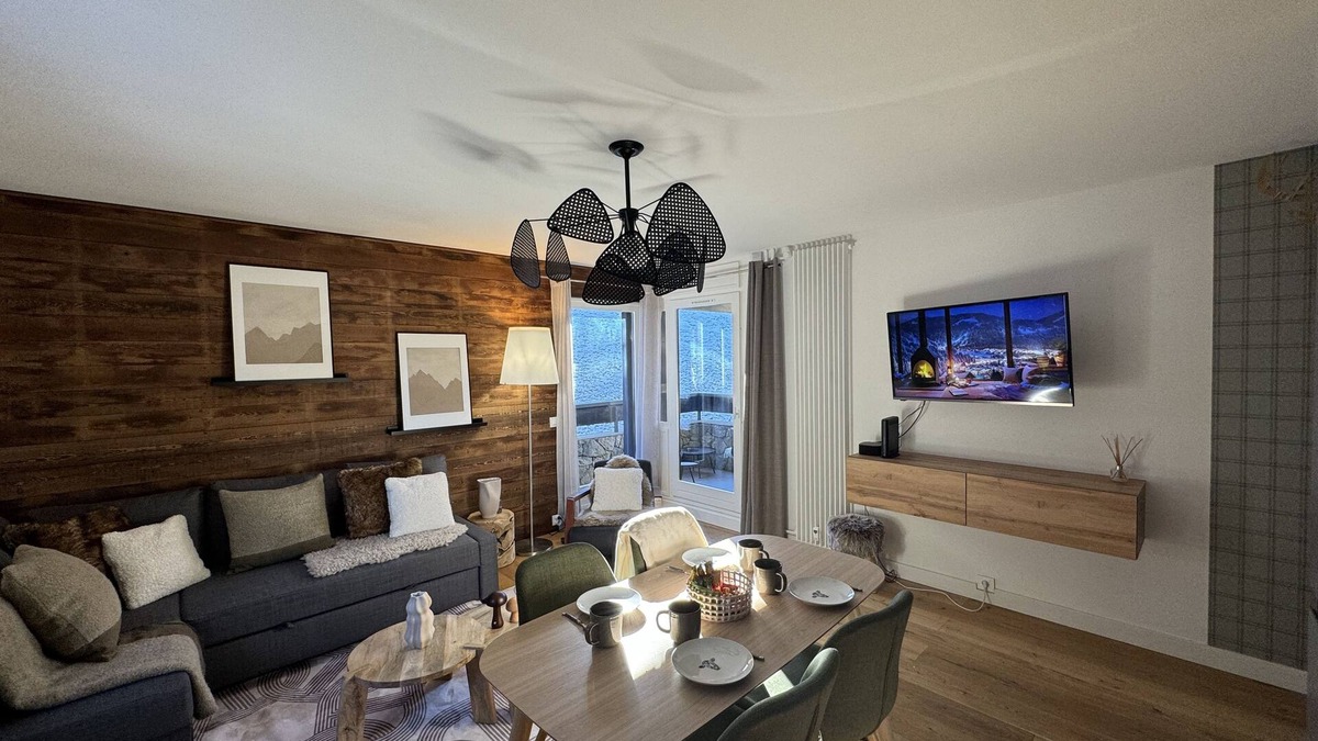 Le Planellet Apartment | Calme Centrale Verdoyant