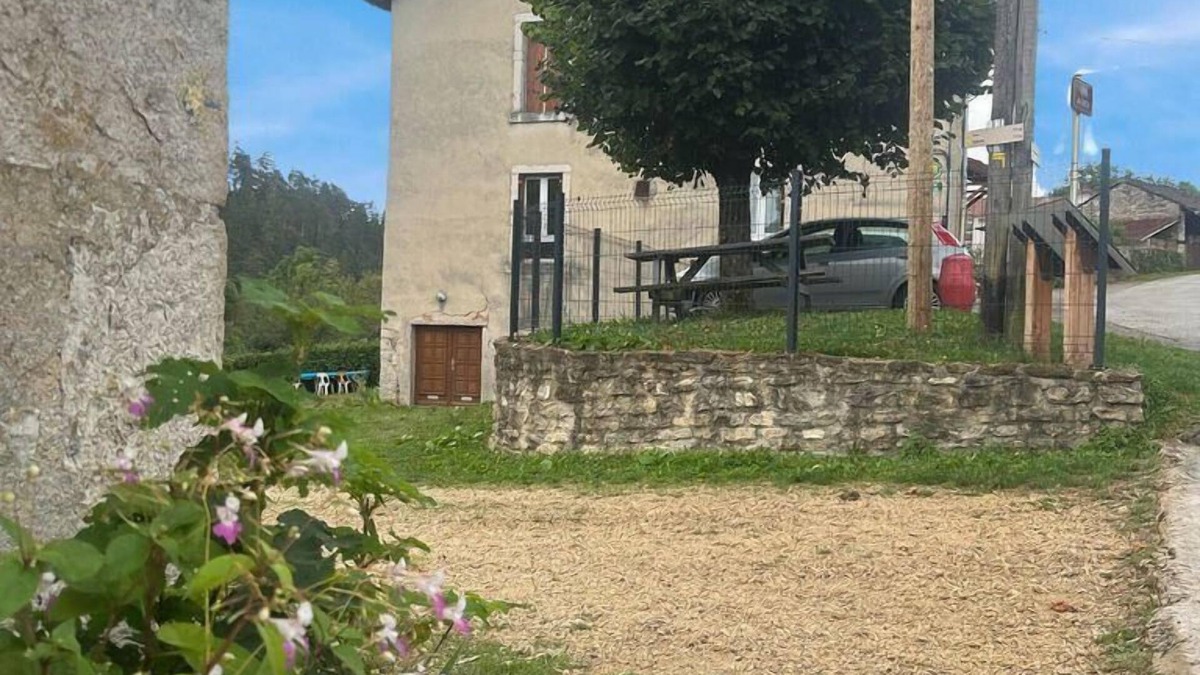 Sonthonnax-la-Montagne House | Calme, Tranquillité, Séjour Nature, Dogfriendly