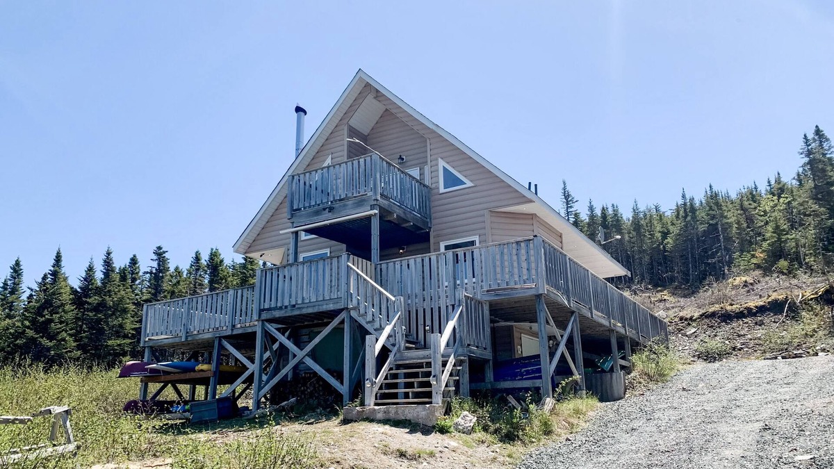 Goobies House | Calming Cabin Retreat