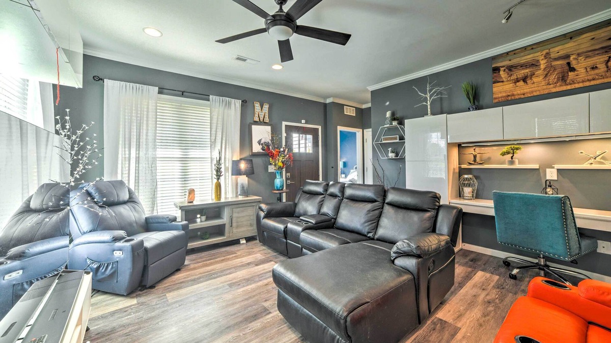 Calvert City House | Calvert City Home ~ 6 Mi to Kentucky Lake!