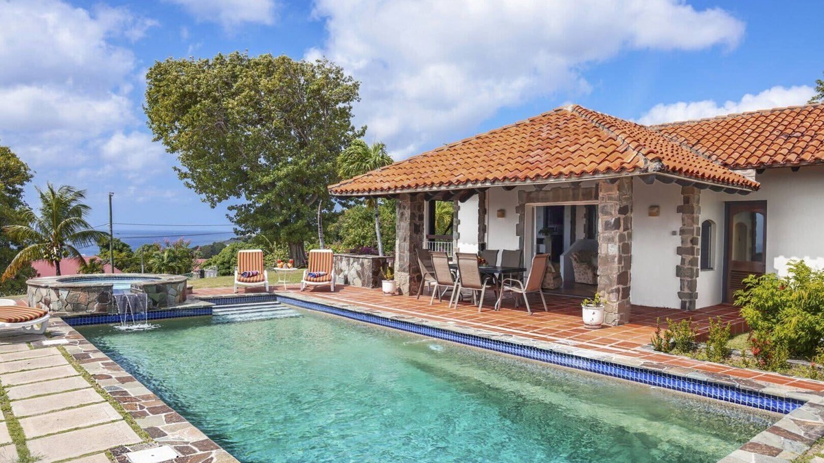 Gate Park Villa | Calypso Court 3BR in Saddleback by Personal Villas - Hacienda-Style Haven