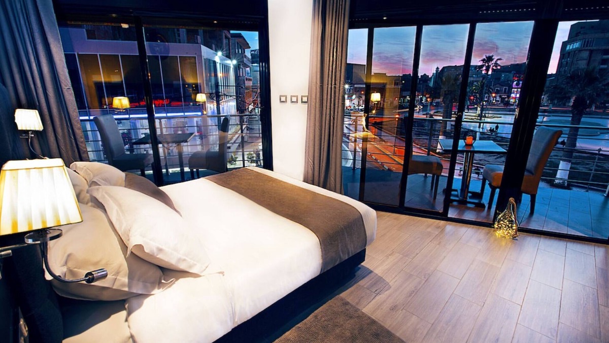 Ain El Turk Hotel | Calypso