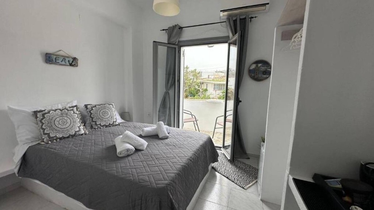 Vothon Hotel | Calypso Heaven : Double Room with Balcony