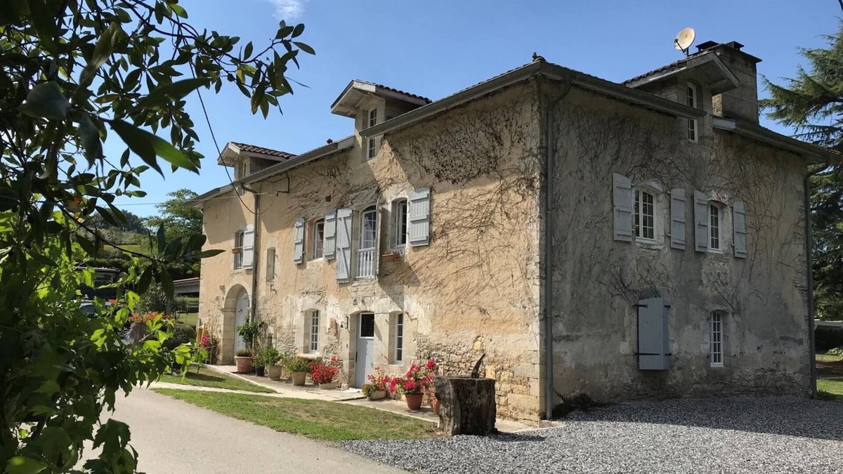 Bidache House | CAMBOU - BIDACHE - Gîte