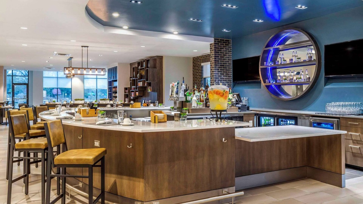 Rock Hill Hotel | Cambria Hotel Rock Hill - University Center