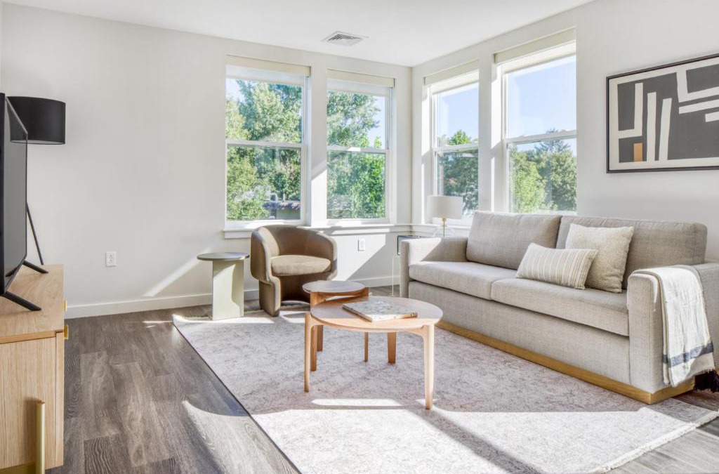 North Cambridge Apartment | Cambridge 2BR w WD Private access to Linr Park BOS-470