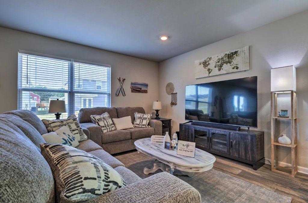 Gulf Hills House | Camden Ocean Springs House Near Beaches!