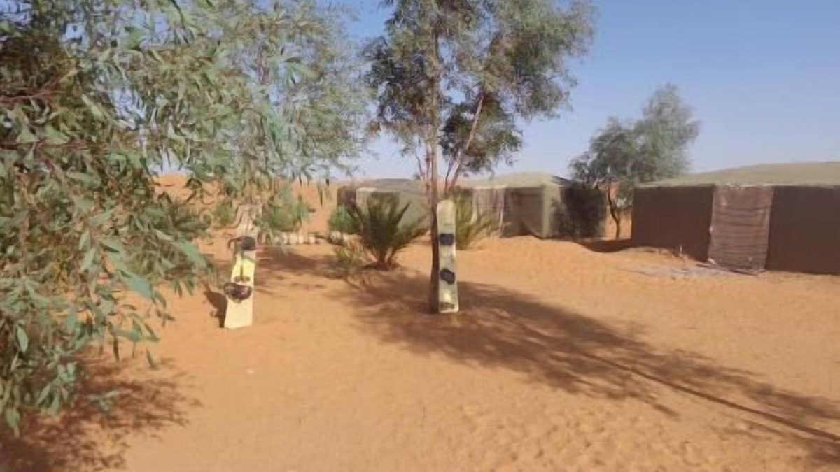 Merzouga Cabin | Camel trek bivouac in Merzouga