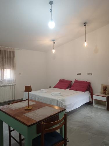 Ossi House | Camera Valeria