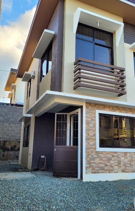 Amadeo House | Camilyn Home Stay