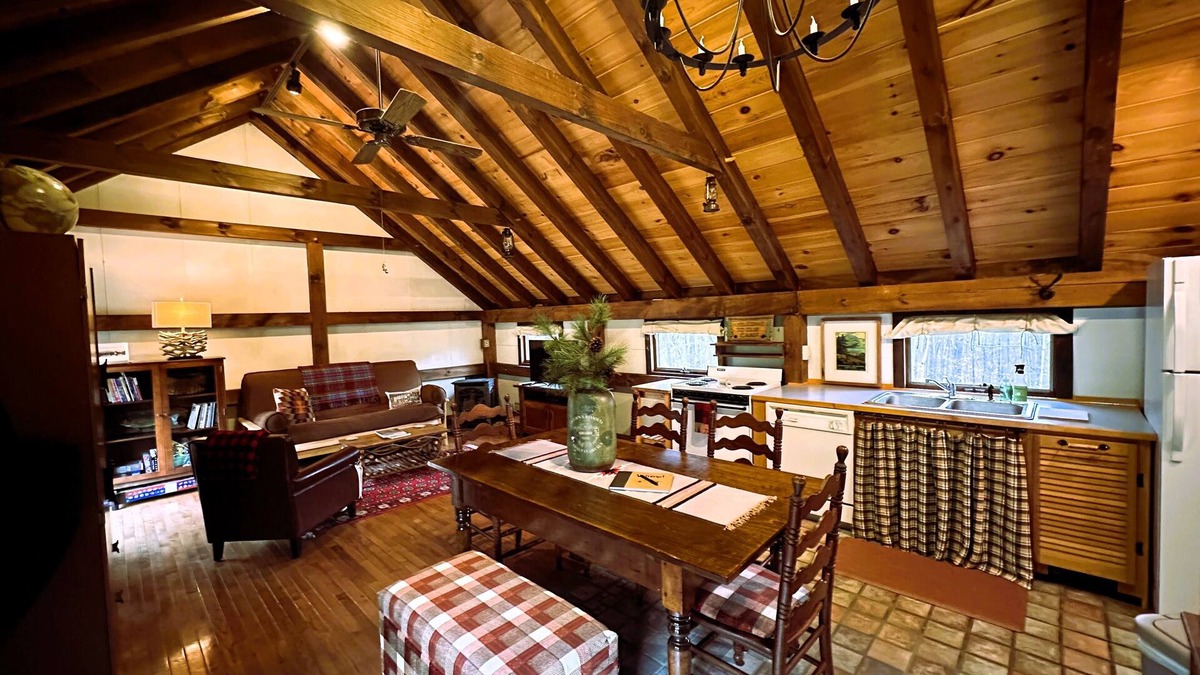 Jay Cabin | Camp Creaky Birch, cozy 2-bedroom cabin with privacy, firepit and deck.