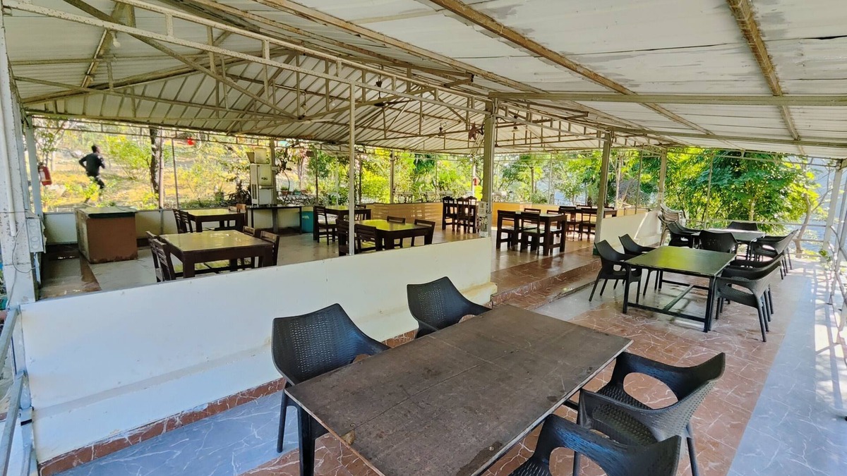 Sirala Hotel | Camp High 5 Jayalgarh