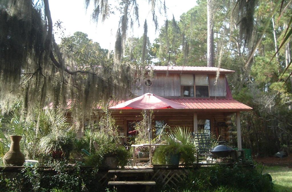 Valona House | Camp Nina Log House