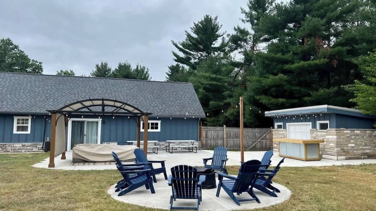 Mauston House | Camp Patriot Private Resort by Patriot Properties