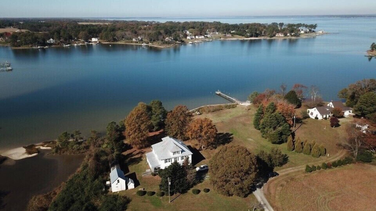 Deltaville House | Camp Rappahannock - Deltaville Waterfront Living