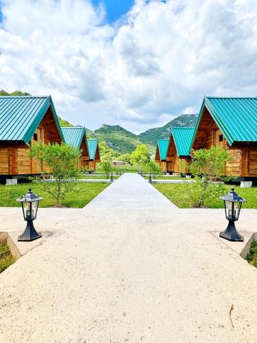 Karuc Other | Camp River