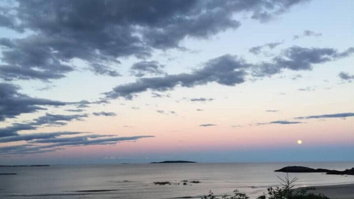 Phippsburg House | Camp Sabino-Historic Beachfront Summer House