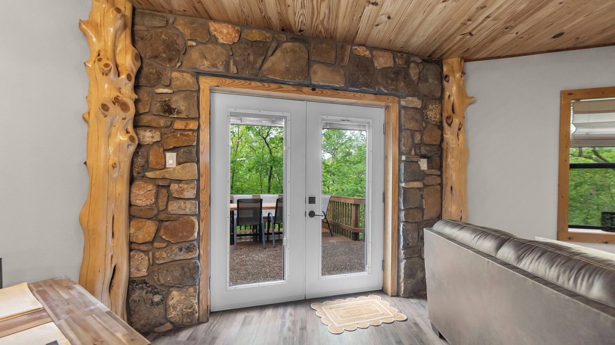 Wappapello House | Camp Stonebass-Lake House-Hottub