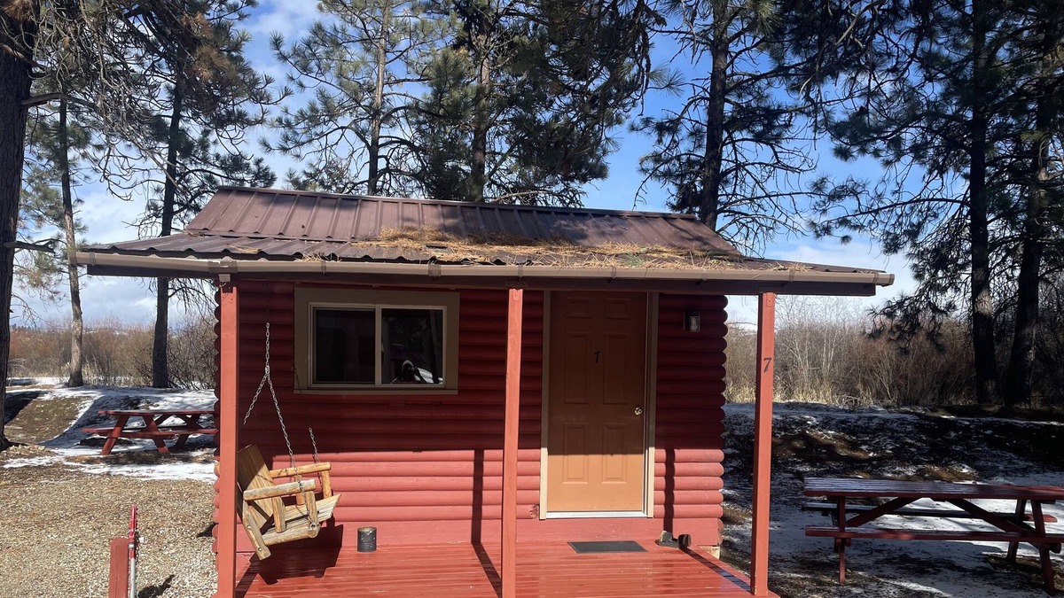 Ravalli County Cabin | CAMP SULA - Dry Cabin # 7
