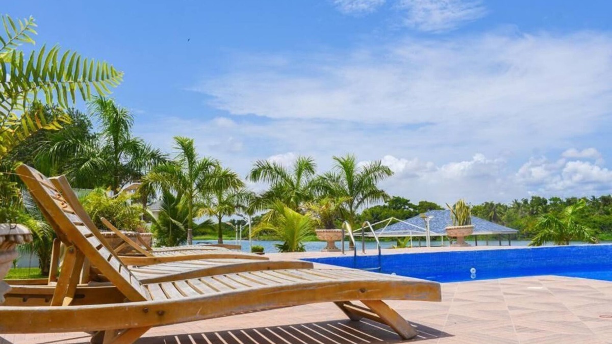 Ada Hotel | Camp Tsatse Resort