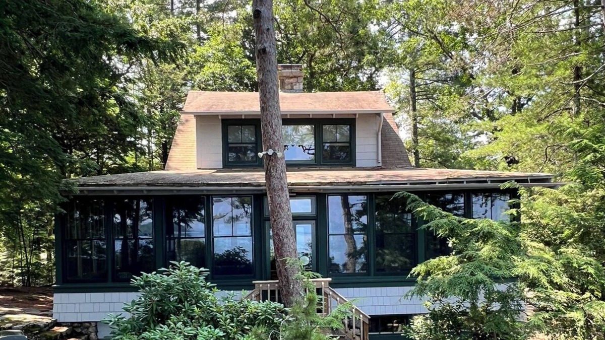 West Alton House | Camp2 on Lake Winnipesaukee