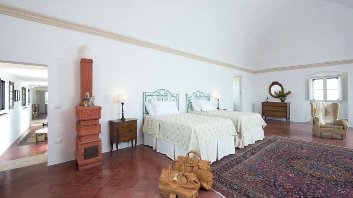Casamassella Apartment | Campana Suite with access to park and pool