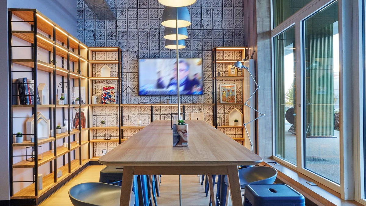 Gif-sur-Yvette Hotel | Campanile Paris - Saclay