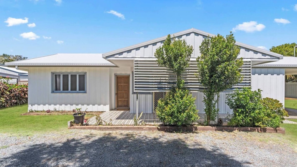 Torquay House | Campbell Cottage A Beachside Escape in Torquay