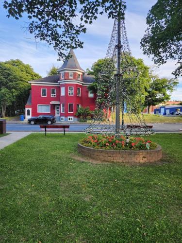 Campbellton Apartment | Campbellton Castles