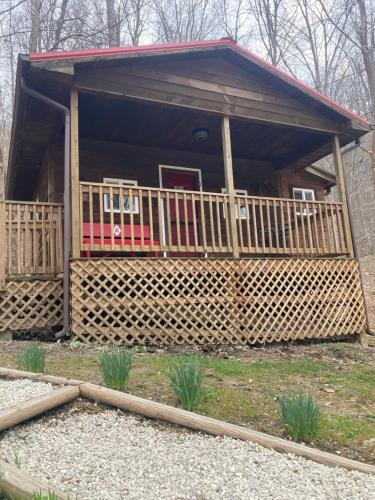 Stanton House | Campfire Cabin, Red River Gorge, KY, River Access & Views