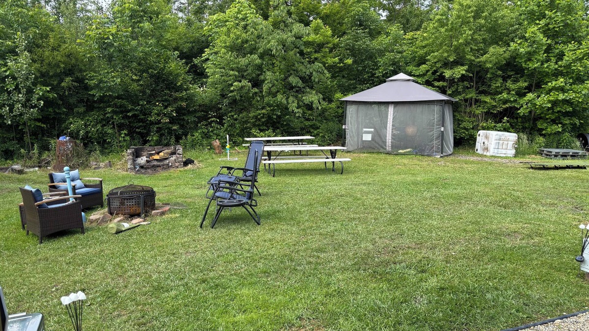 Geneva RV Rental | Campground. Off grid camping.