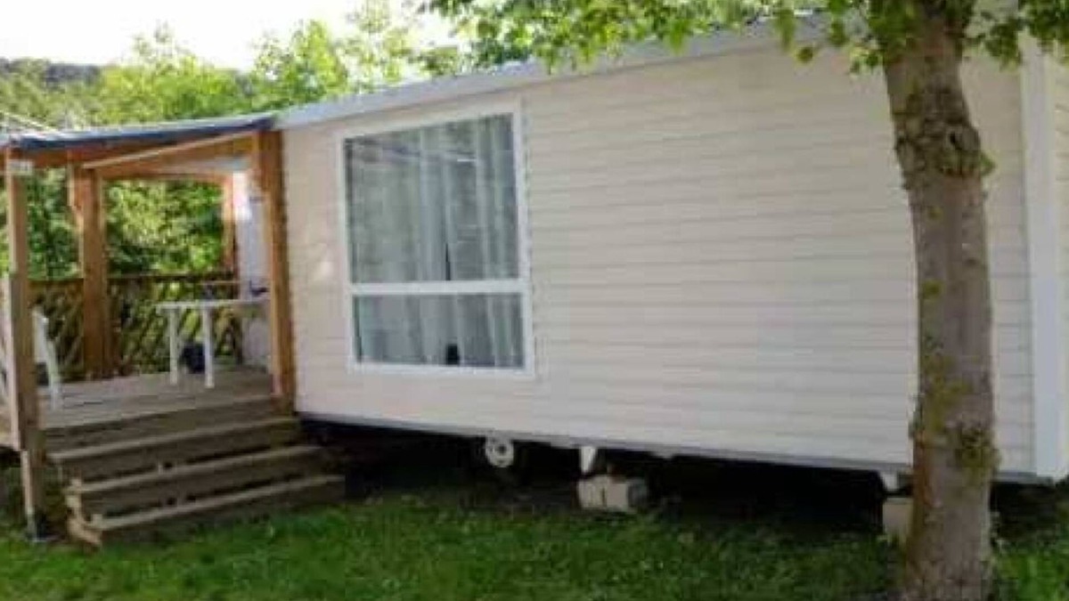 Arles-sur-Tech House | Camping 3 étoiles - Piscine - eebhb0