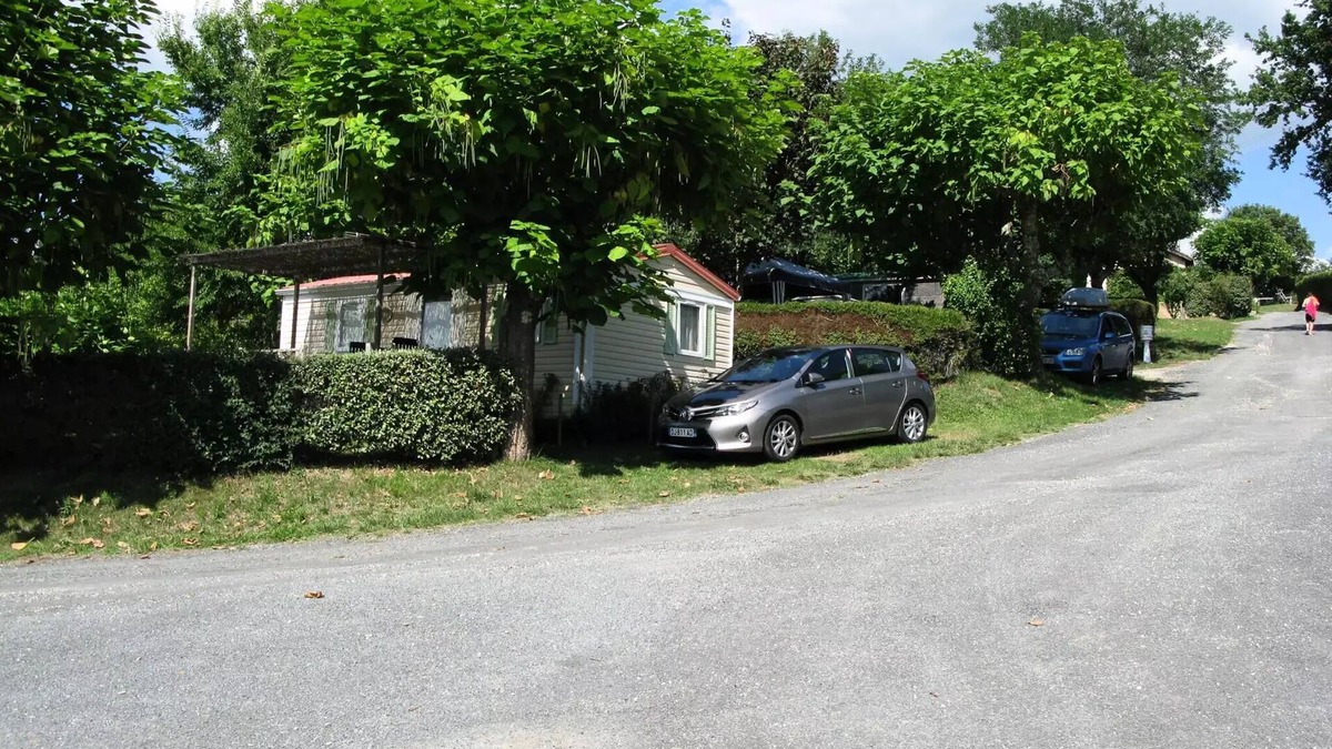 Villefranche-du-Perigord House | CAMPING THE BASTIDE * - Mobile Home 2 bedrooms 5 beds with sanitary facilities - 23 to 29 m2 5 people