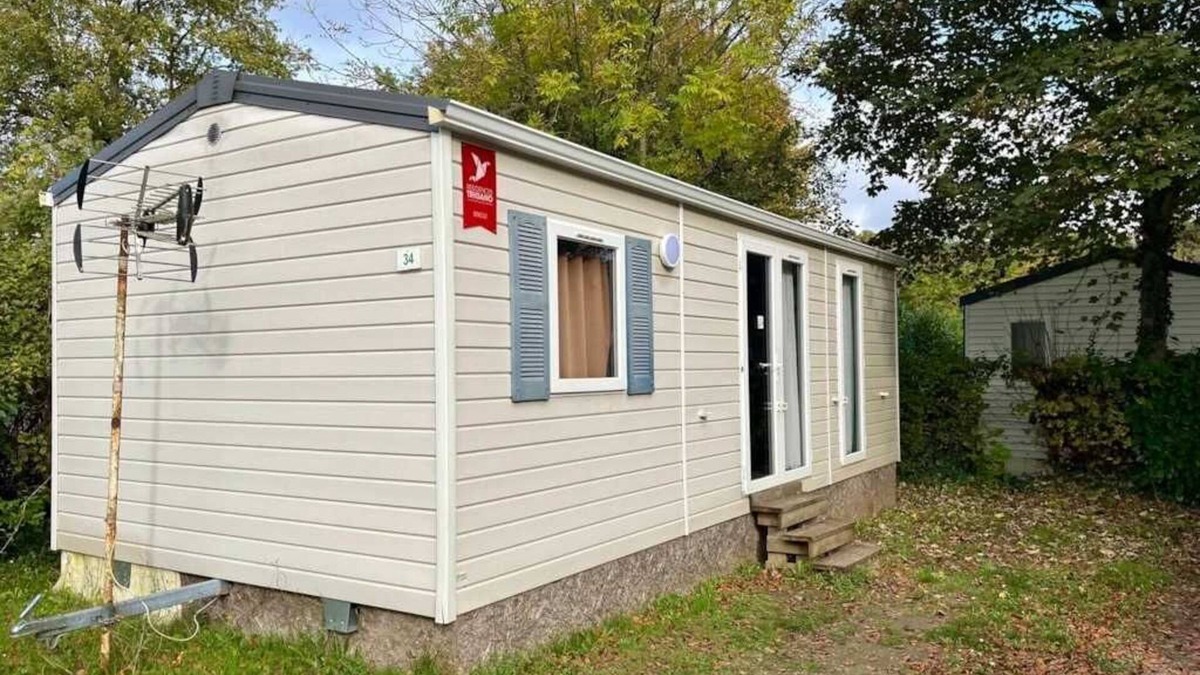 Angicourt House | Camping 2 étoiles - ccbabhh