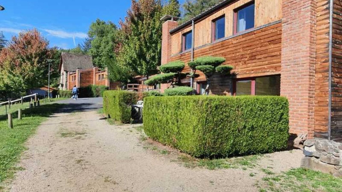 Vorey House | Camping 3 étoiles - ccbbbib