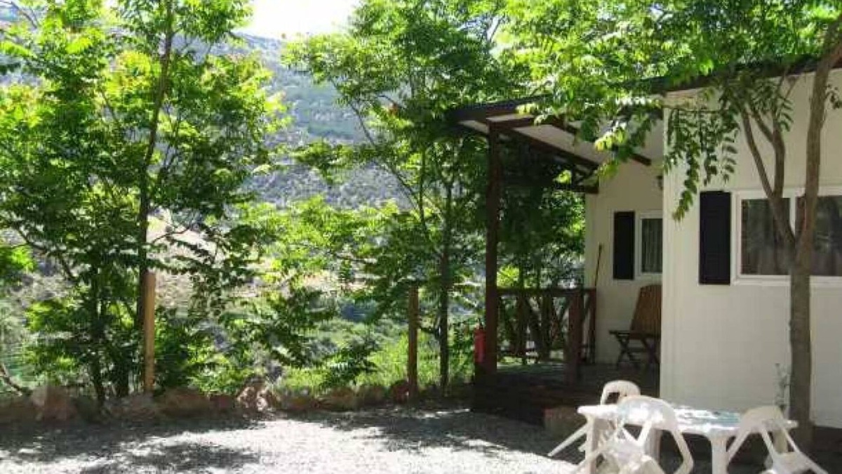 Trevelez House | Camping 3 étoiles - Piscine - eec0ah