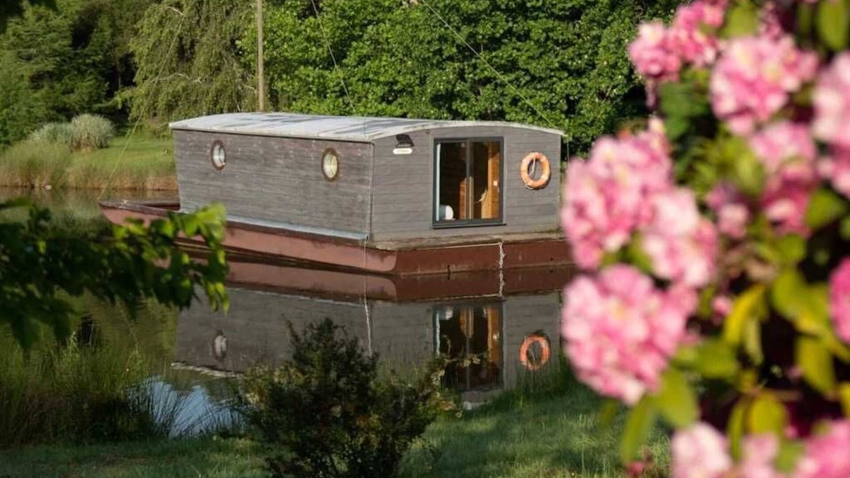 Chamberet House | Camping 3 étoiles - Piscine - eececf