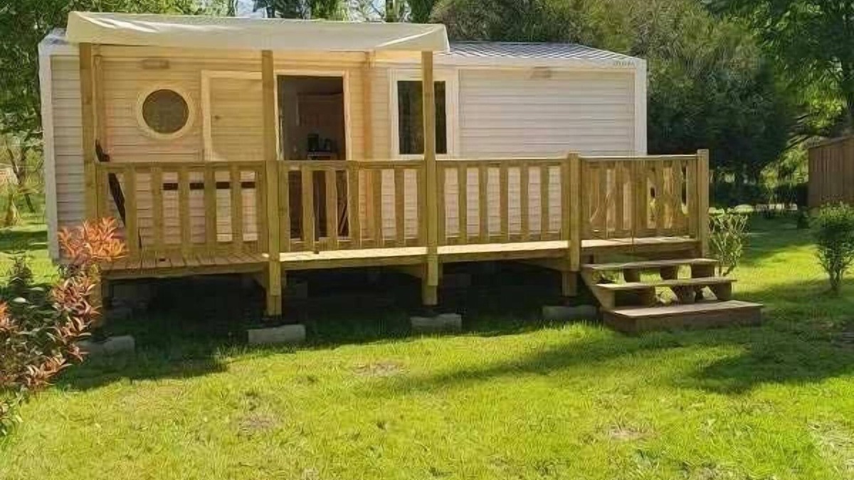 Le Change House | Camping 3 étoiles - Piscine - eeicbi