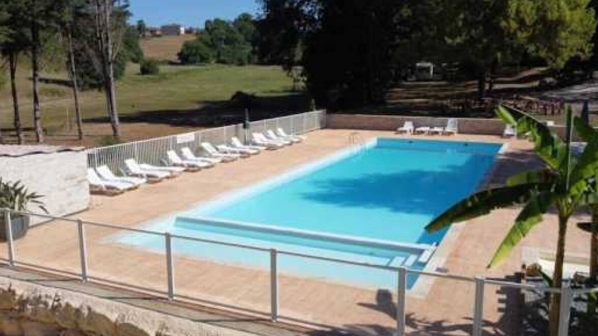 Soturac House | Camping 3 étoiles - Piscine - eehcdg